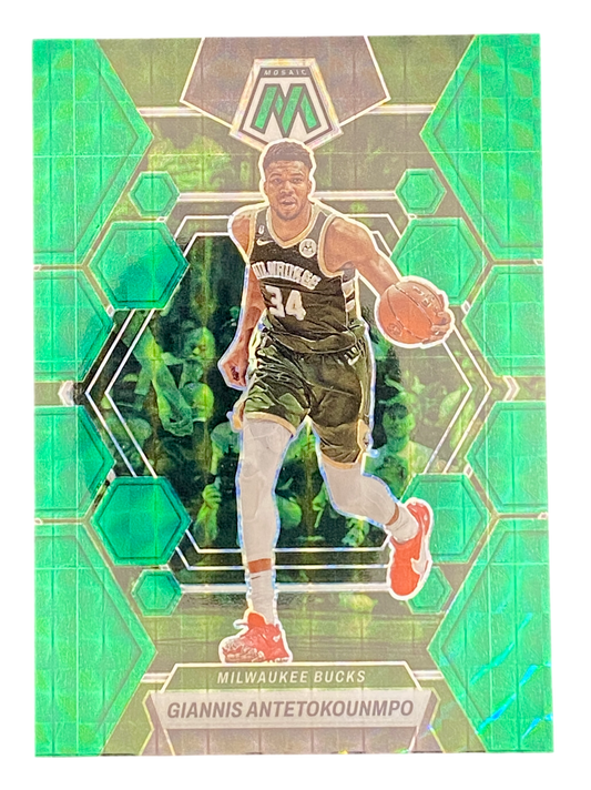 2021-22 Panini Mosaic Giannis Antetokounmpo, Green